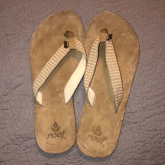 tan reef flip flops